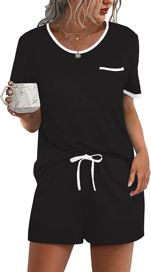 Ekouaer women's 2-piece lounge set short sleeve top and shorts
